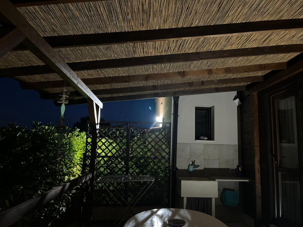 Bed and Breakfast A Lu Fanizza Кутрофьяно Экстерьер фото